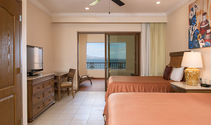 Deluxe Suite Ocean View
